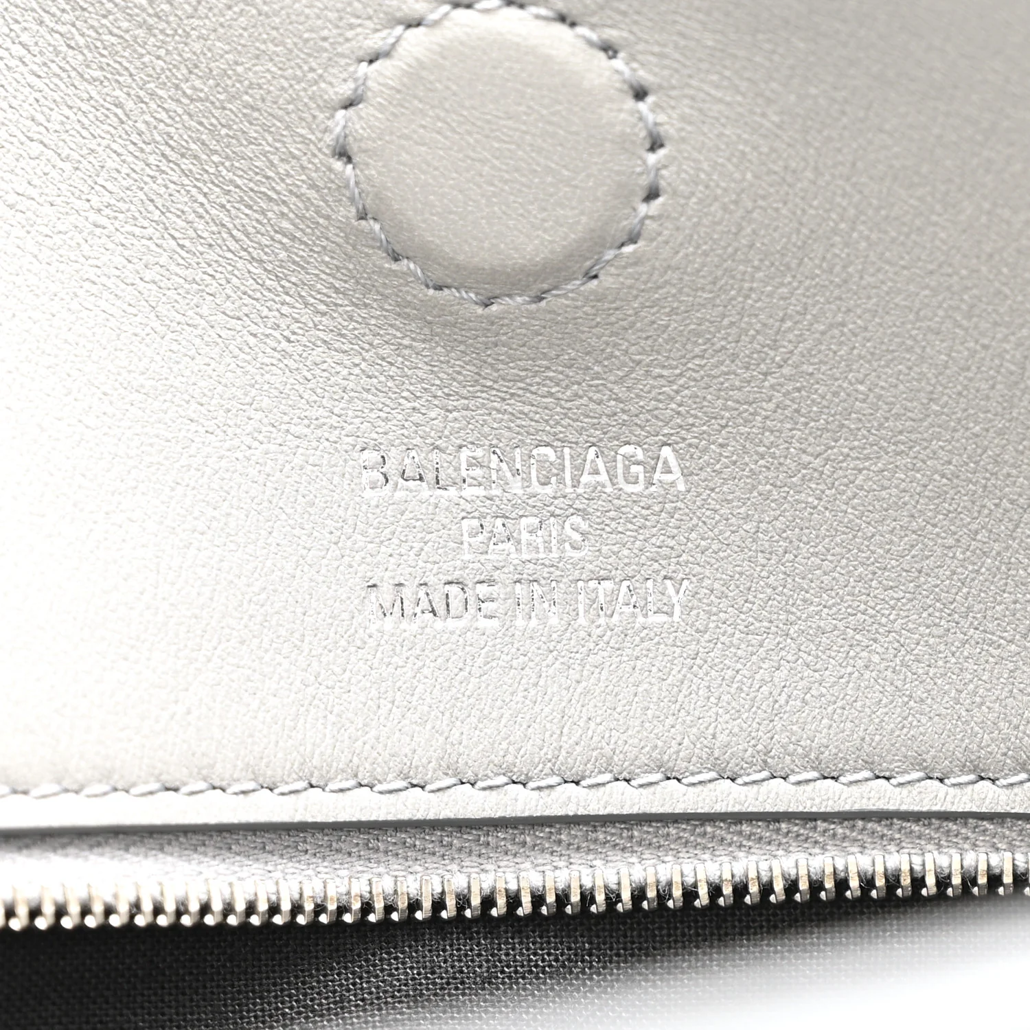 Smooth Calfskin Hampton Carry All Bag Grey - Top Club