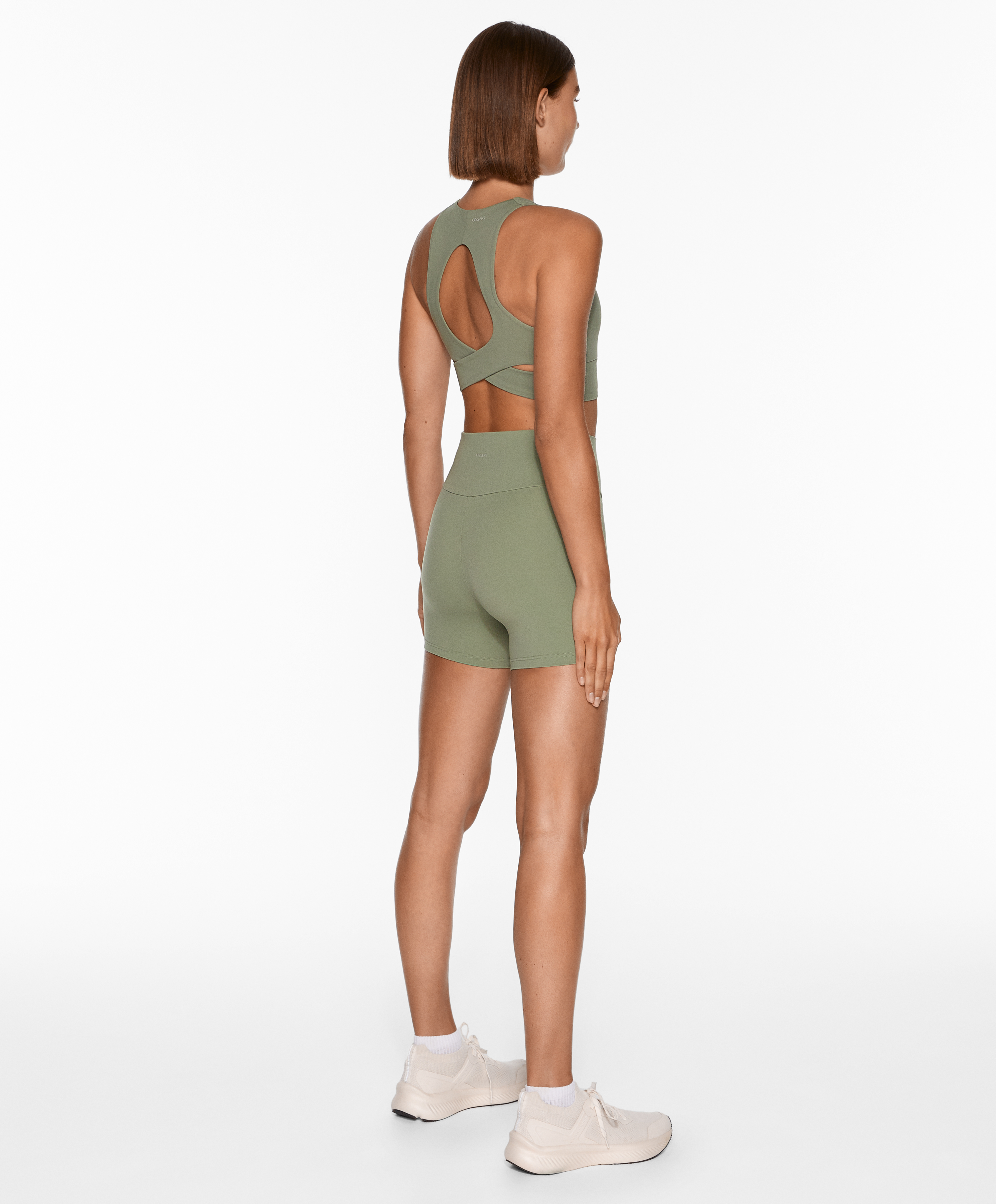 OYSHO Medium-support comfortlux open-back sports bra with cups