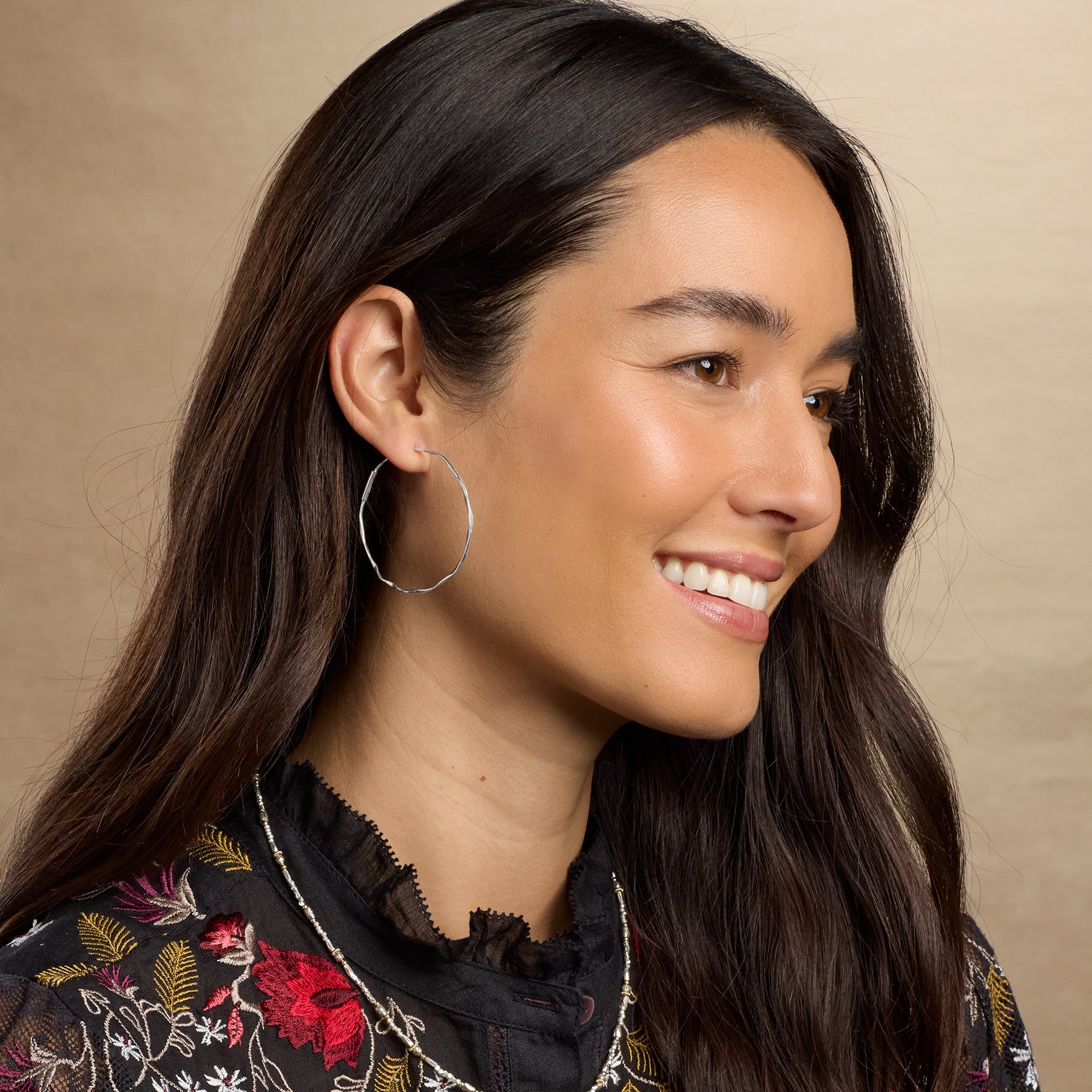 Twist & Shout Hoops - Sundance Living