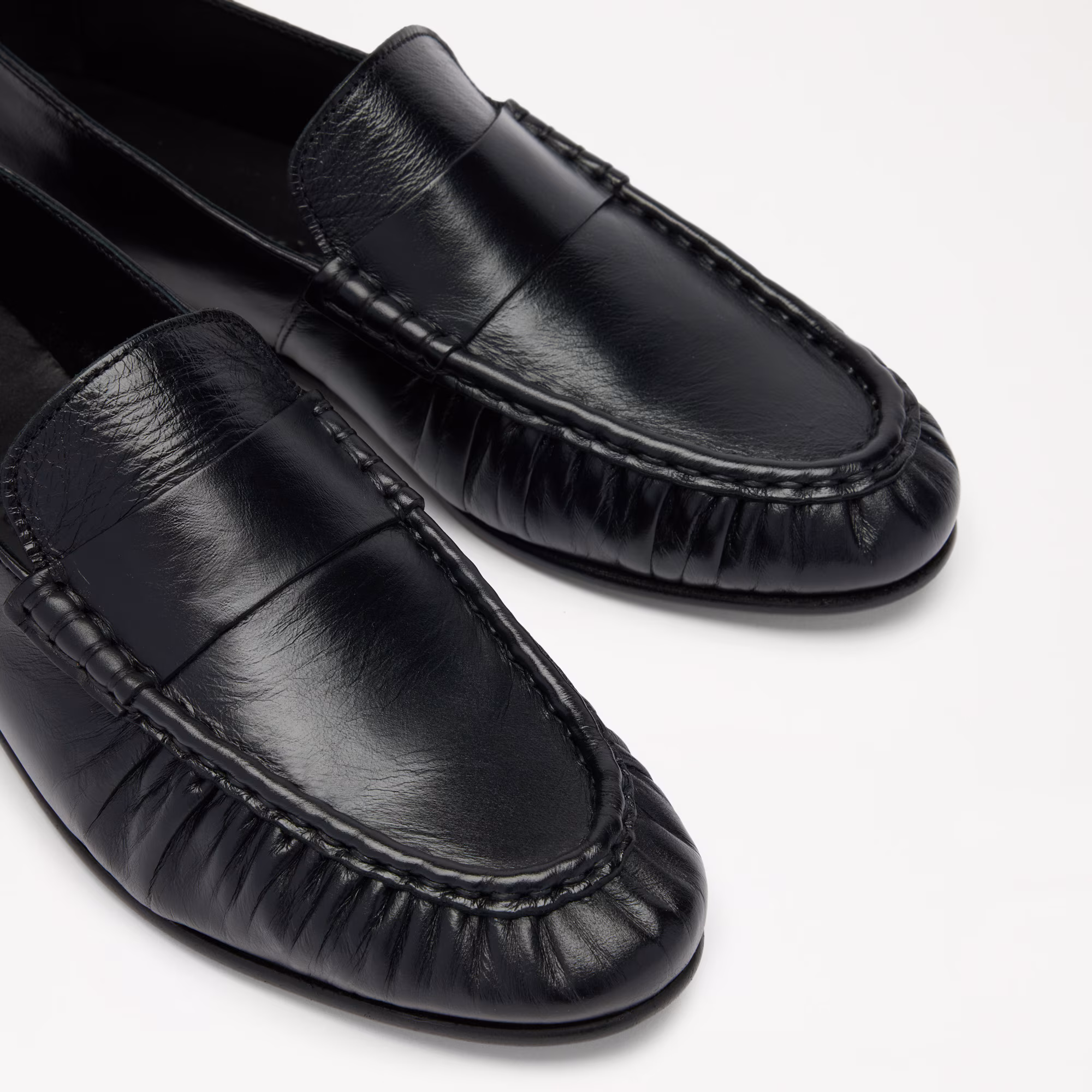 ApleyMoccasin Loafer