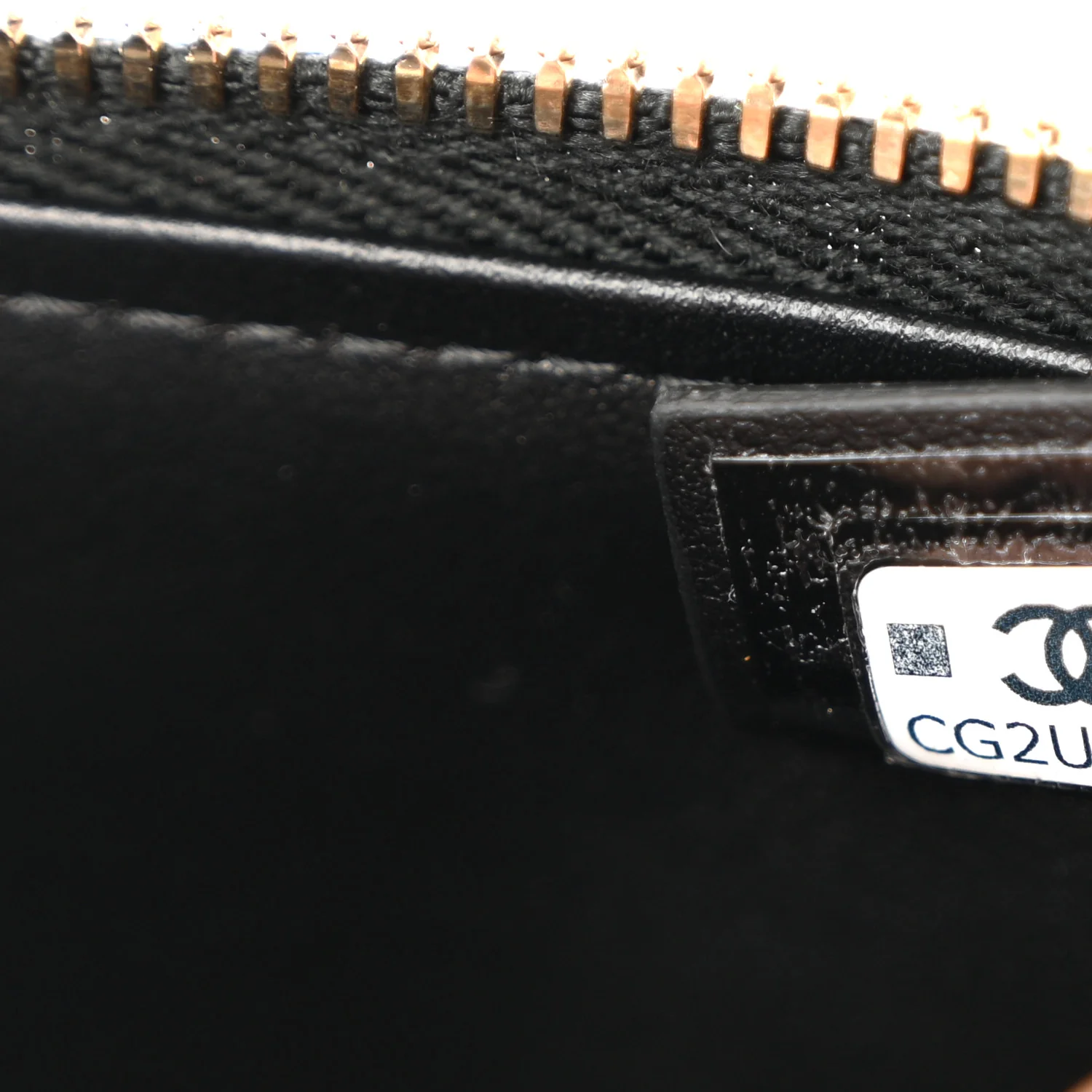 Caviar Quilted Top Handle Slim Vanity With Chain Black - Top Club
