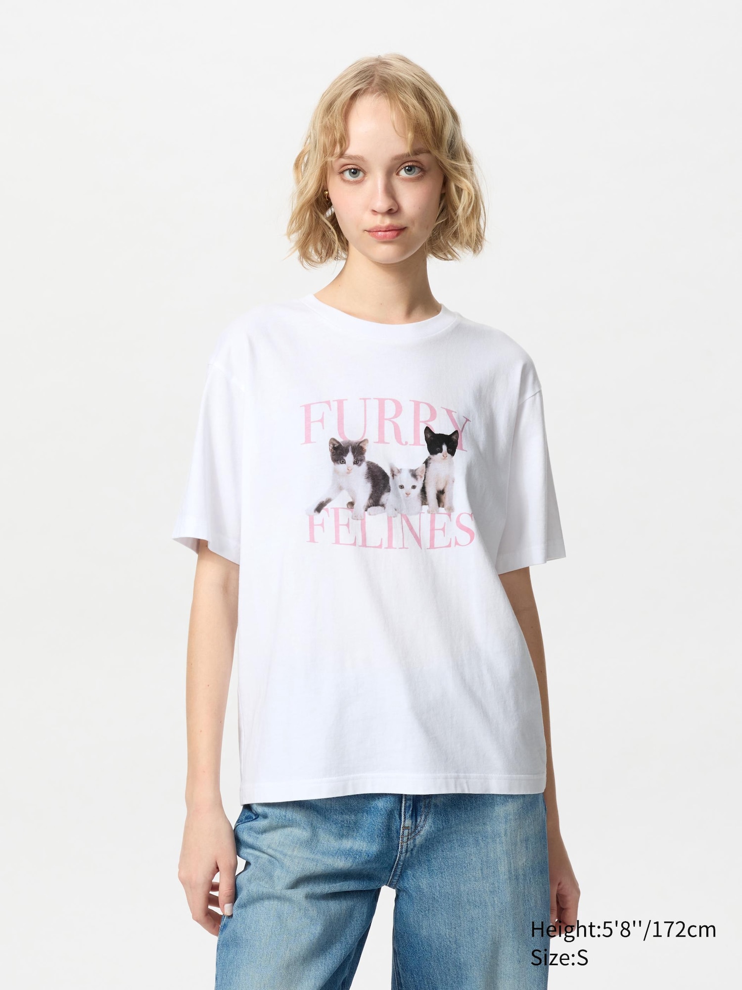 CAT PHOTOGRAPHS UT Graphic T-Shirt