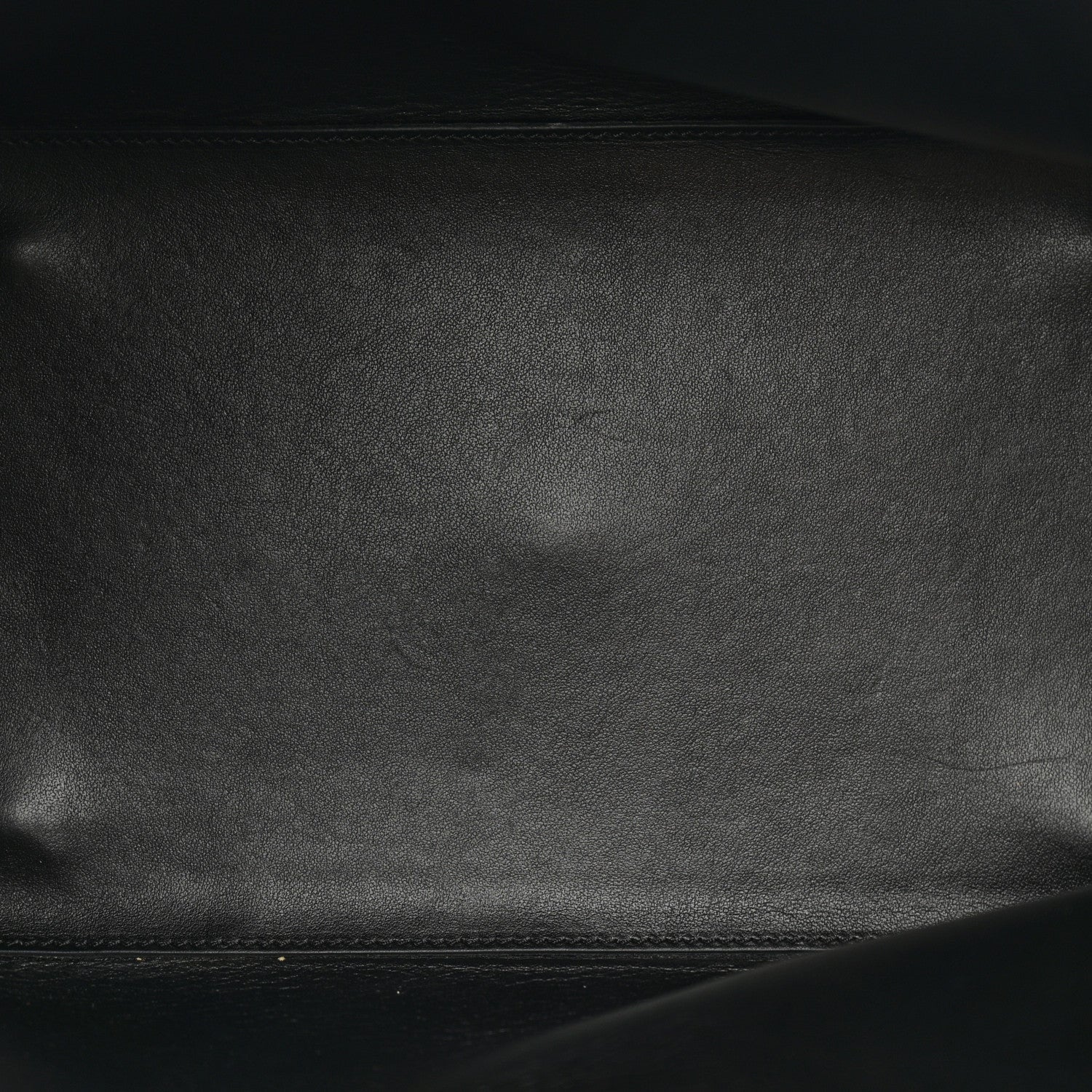 Grainy Calfskin VLogo Escape Hobo Bag Black - Top Club
