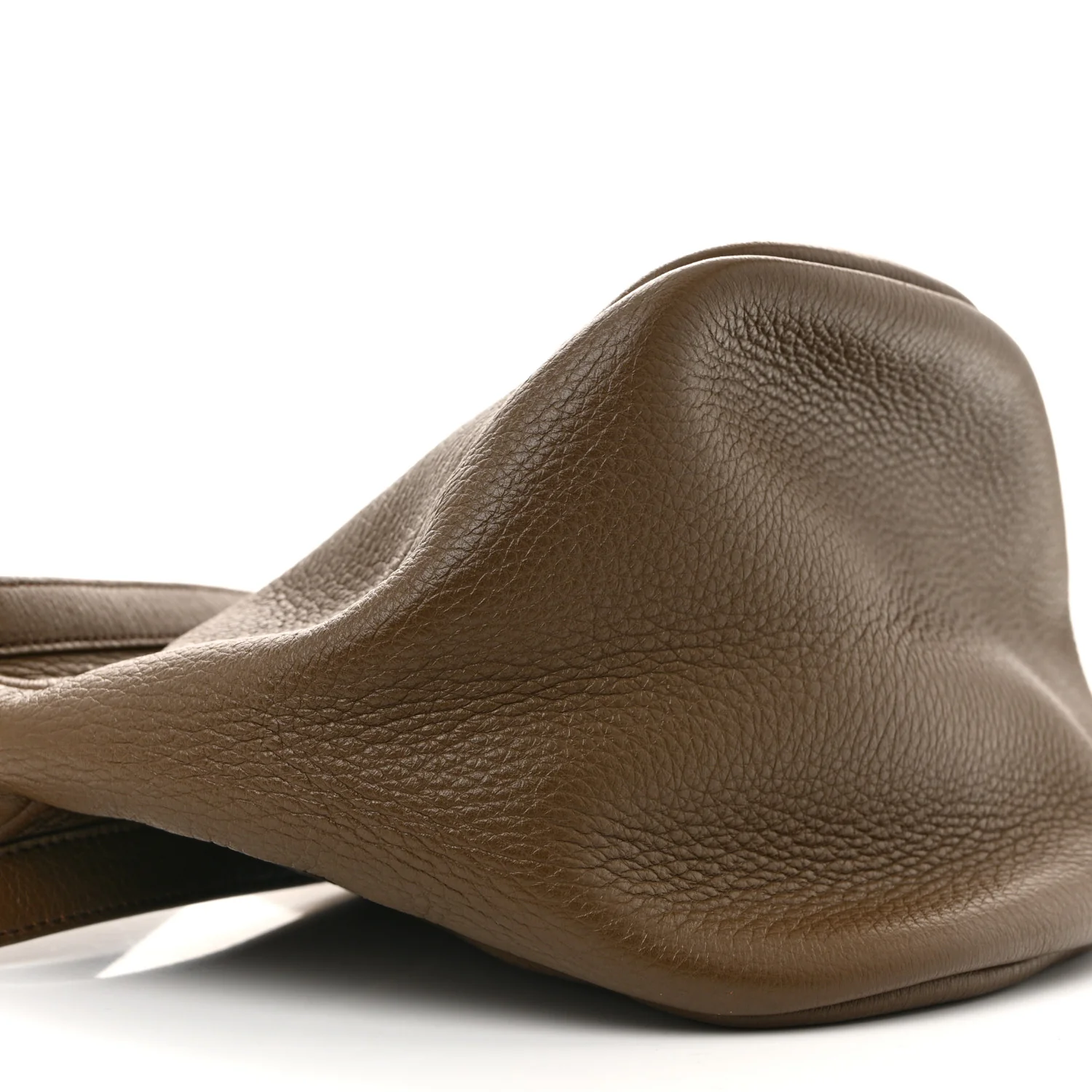 Grained Calfskin Large Slouchy Banana Bag Brunette - Top Club