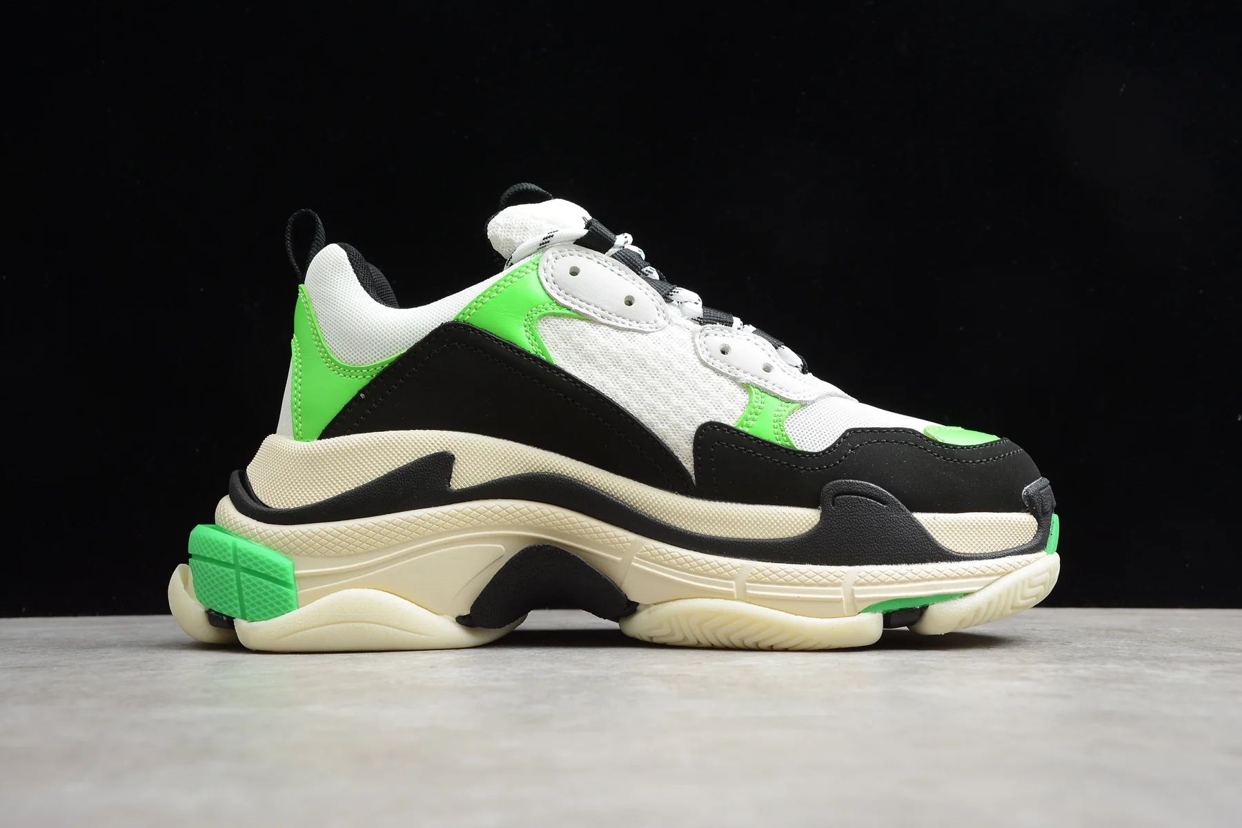 Balenciaga Triple S Sneaker 'White Green Fluo' - Sneaker Replica Workshop