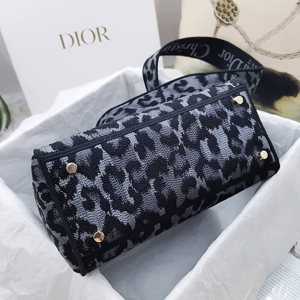 DIOR MEDIUM LADY D-LITE BAG - Top Club