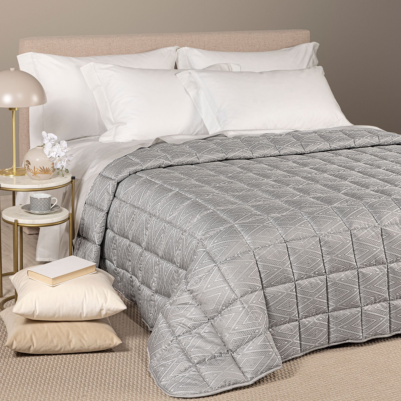 Trapunta Leggerissima In Raso Jacquard Minerva Matrimoniale Tortora Dreaming
