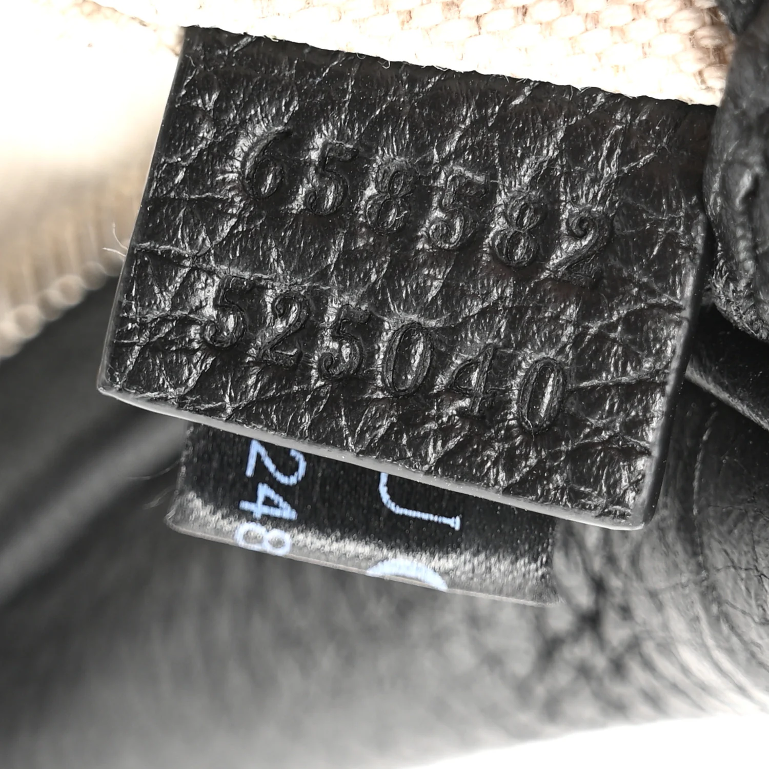 Piuma Calfskin Jumbo GG Embossed Small Belt Bag Black - Top Club