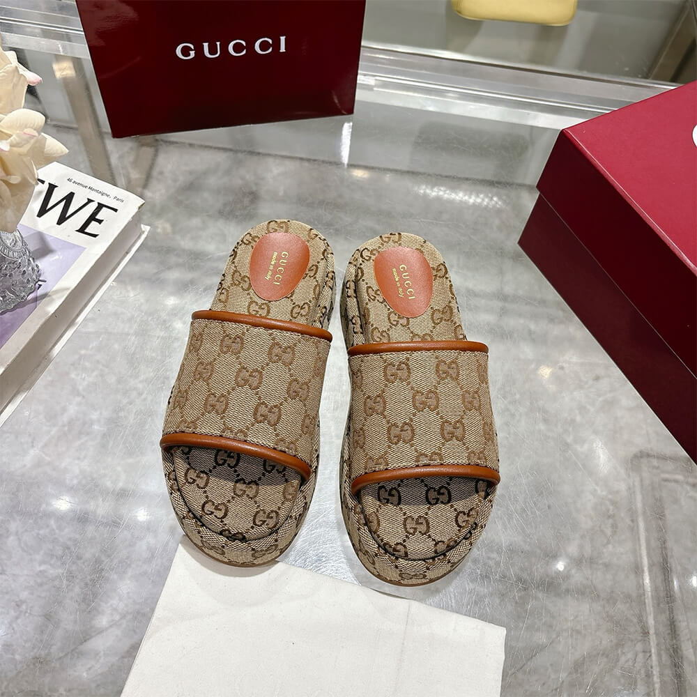 GUCCI Women s GG platform sandal - Top Club