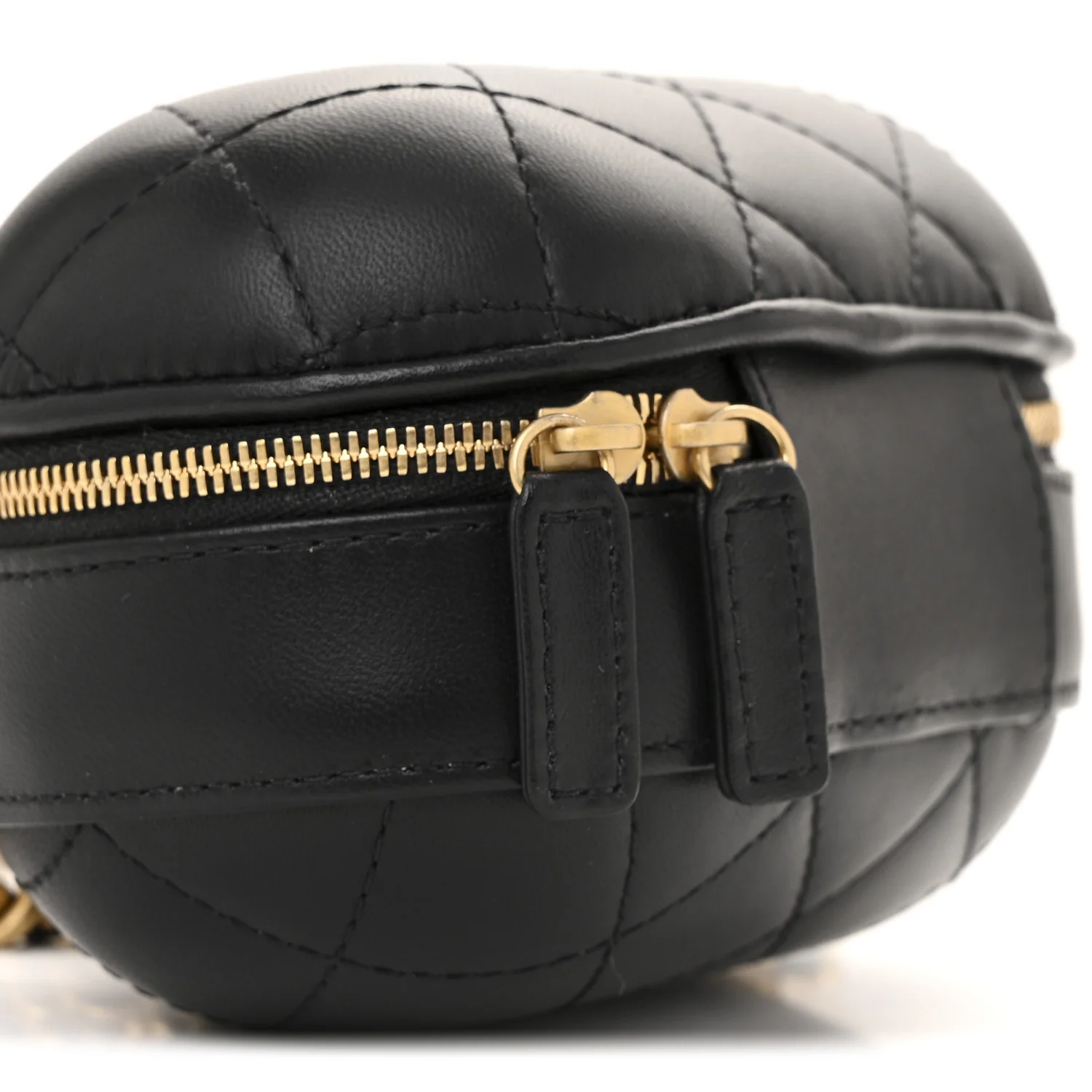Lambskin Quilted CC Bubble Vanity Case With Chain Black - Top Club