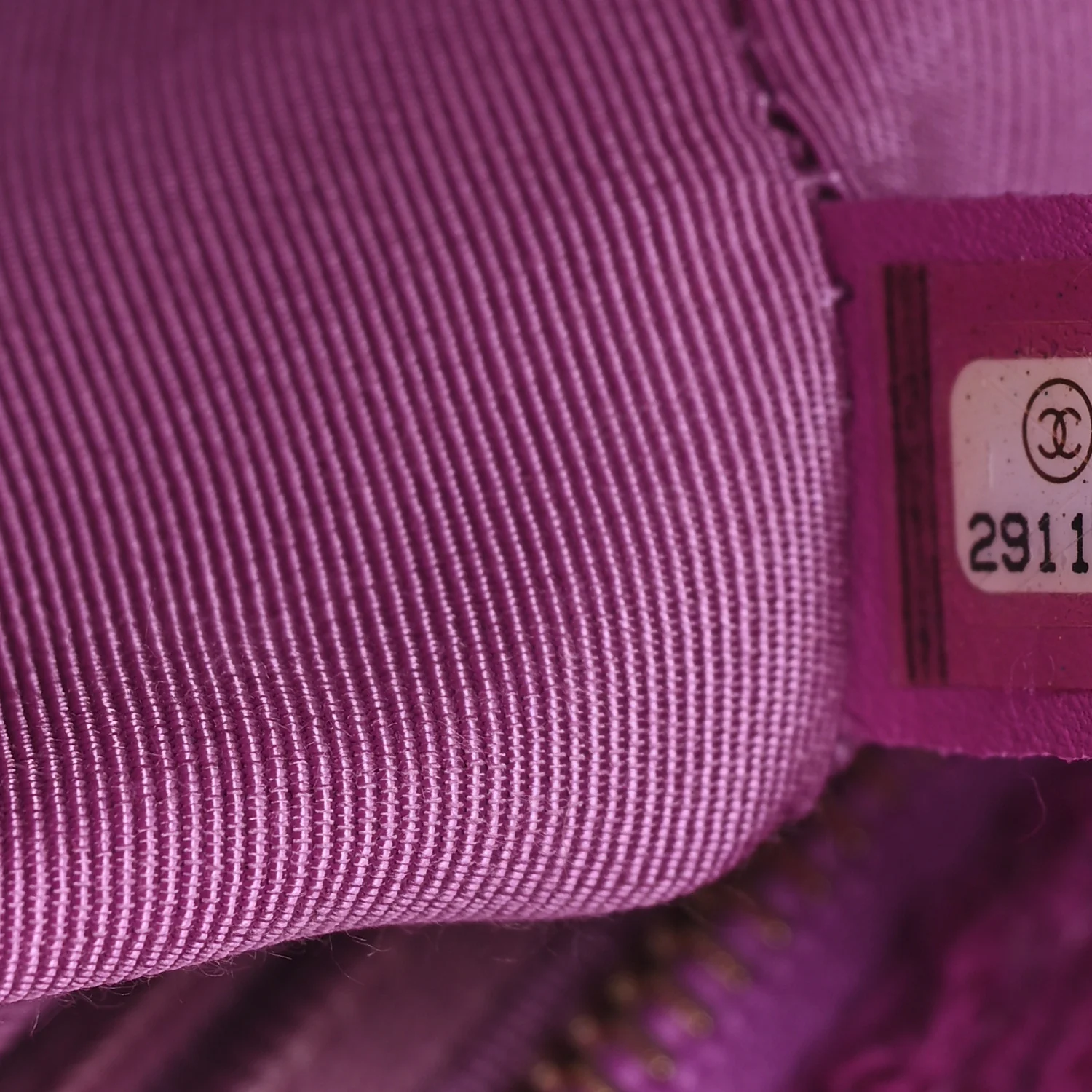 Wool Tweed Large Zipped Shopping Tote Magenta - Top Club