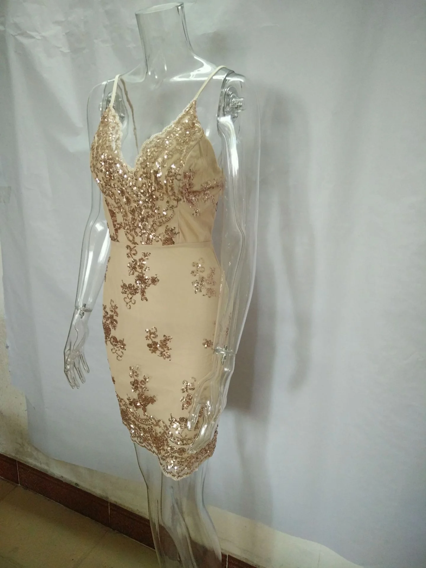Summer Sequin Club Dress with Deep V Neck and Backless - XYPARS