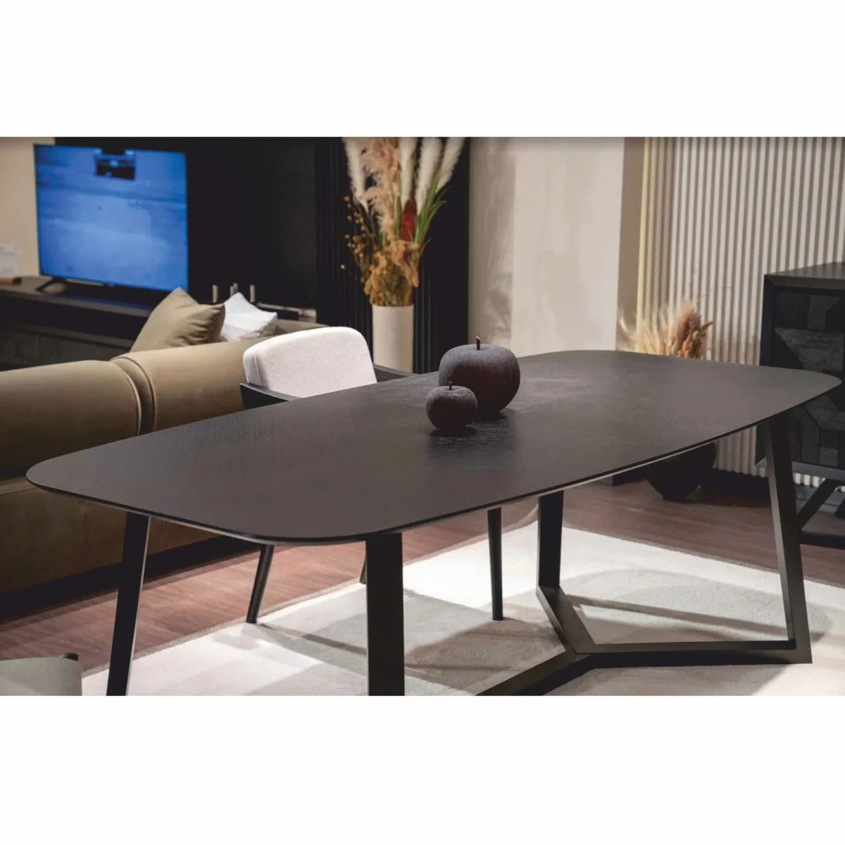 Luxury dining room set black / white - 1 dining table and 6 dining chairs with armrests