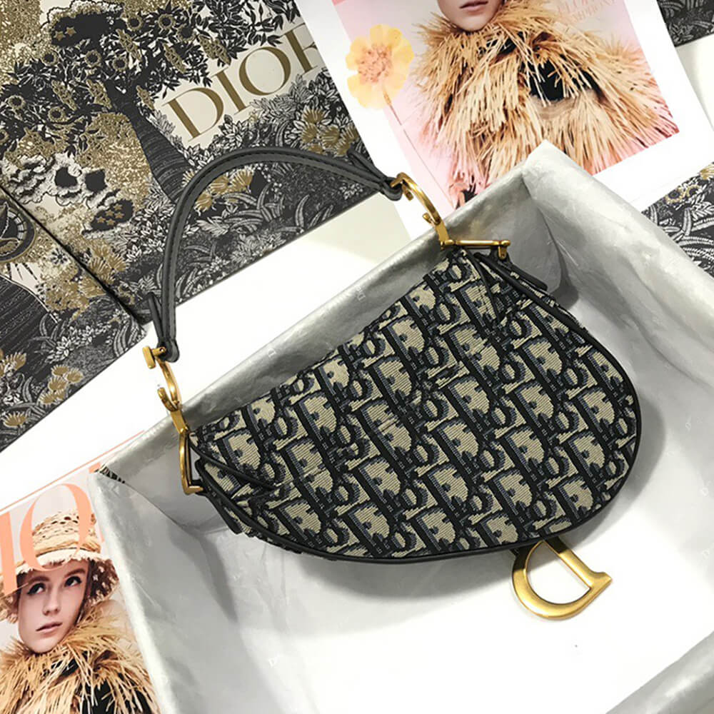 Dior MINI SADDLE BAG - Top Club