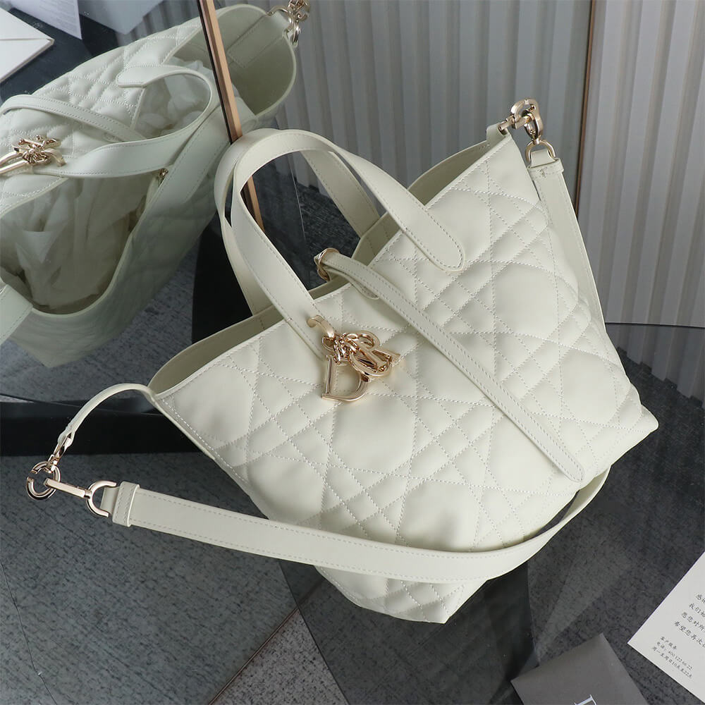 Medium Dior Toujours Vertical Tote Bag(high-end grade) - Top Club