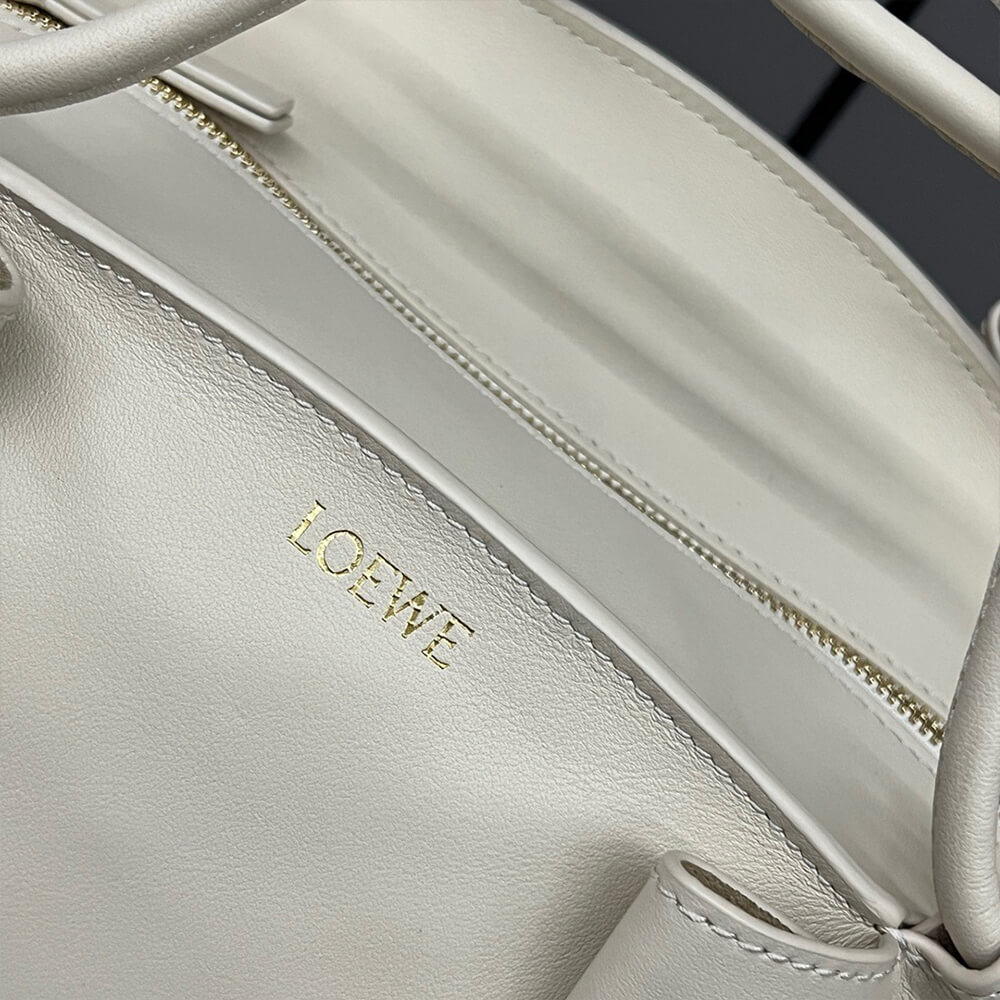 Loewe Small Paseo bag in shiny nappa calfskin(high-end grade) - Top Club