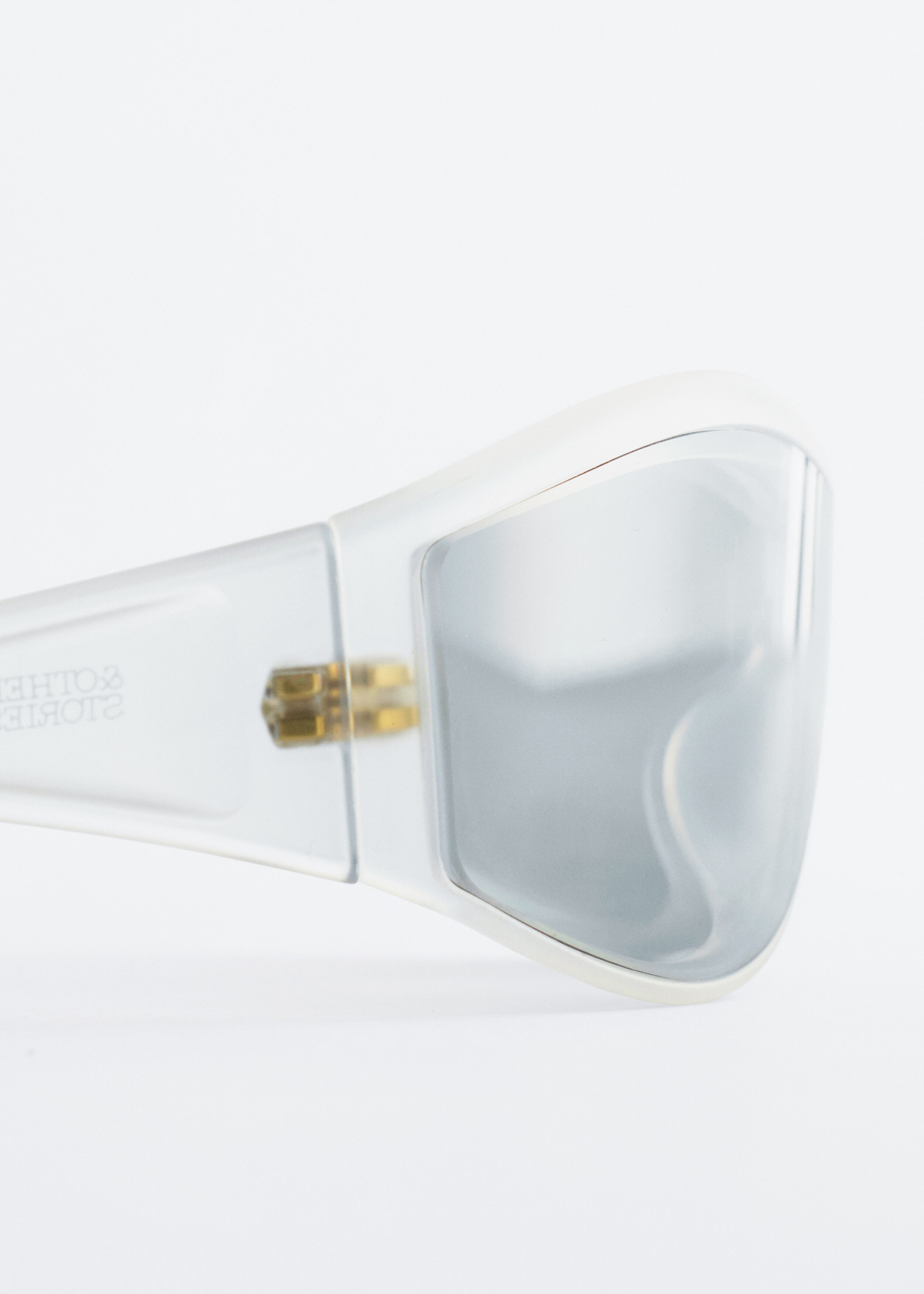 & Other Stories BOLD OVAL FRAME SUNGLASSES