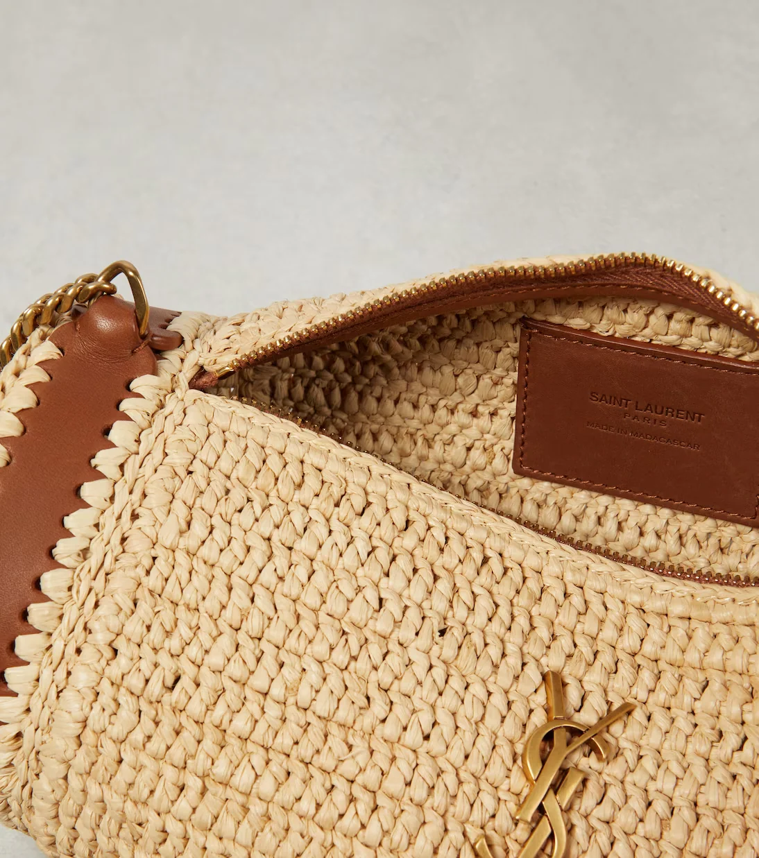 SAINT LAURENT Cassandre Small raffia shoulder bag - Top Club