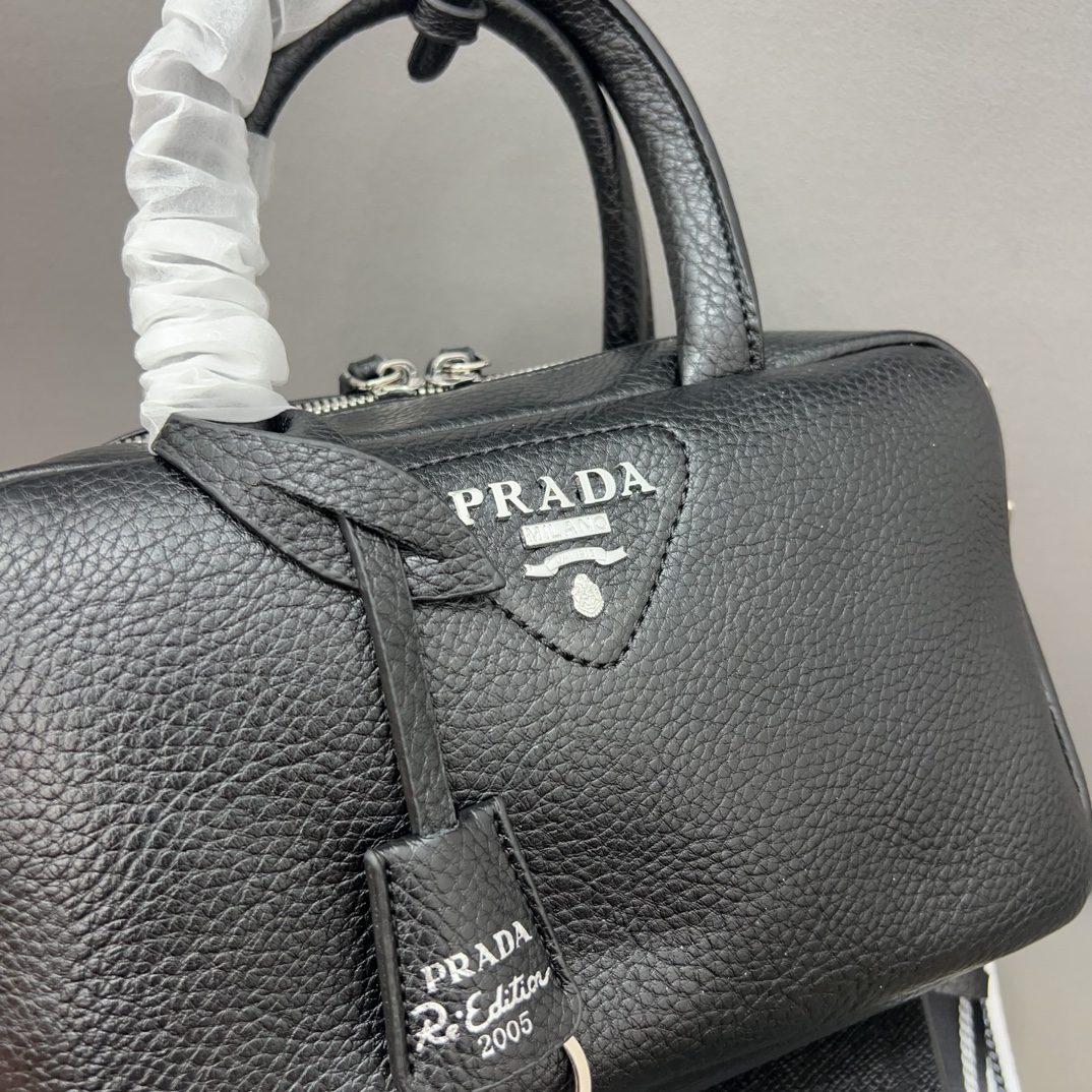 Pra new arrival bag size:  23 x 14 cm - Top Club