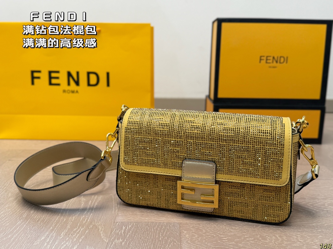 Fen new arrival Baguette Chain bag size??26*15 cm - Top Club
