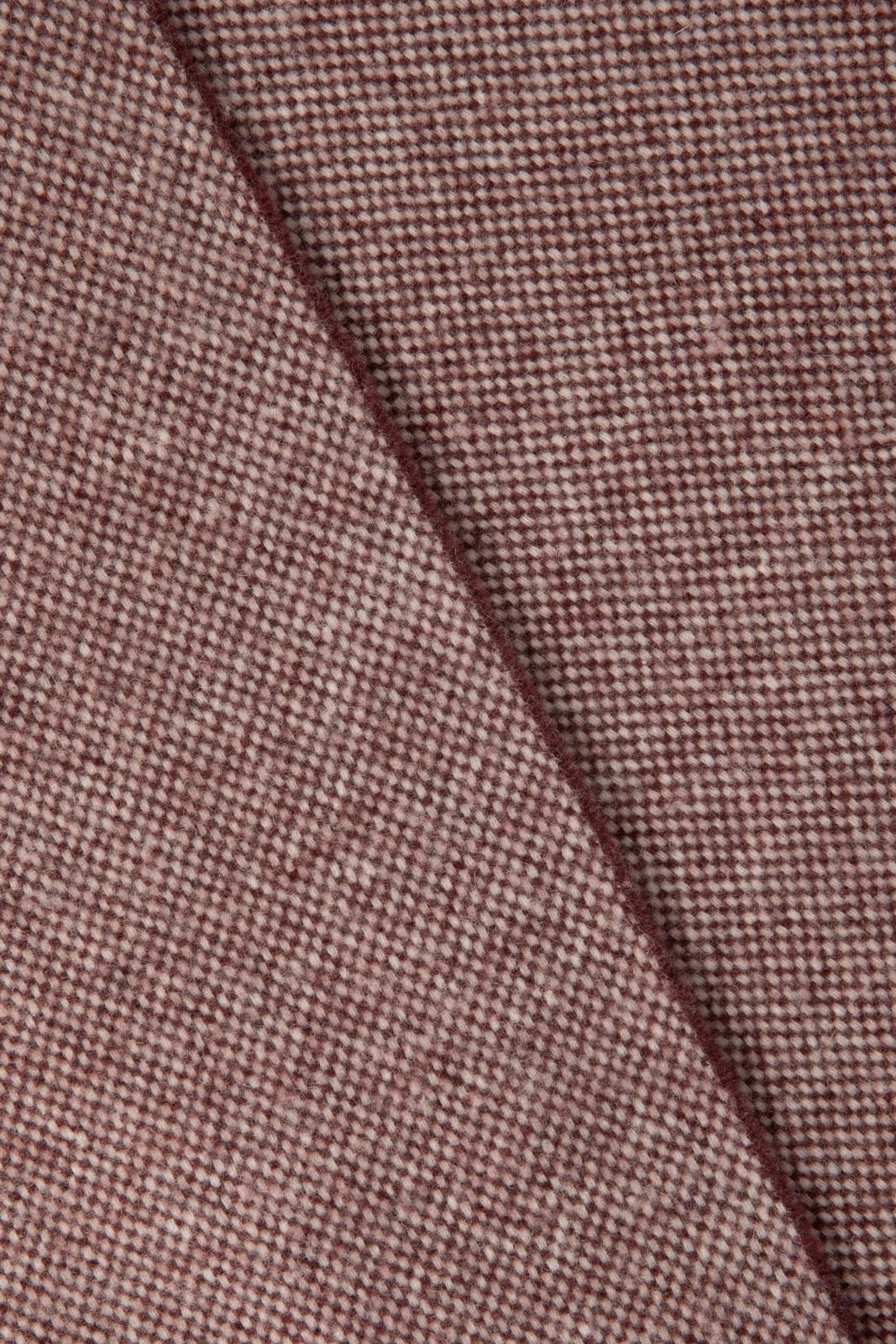 Donkerpaarse wollen sjaal