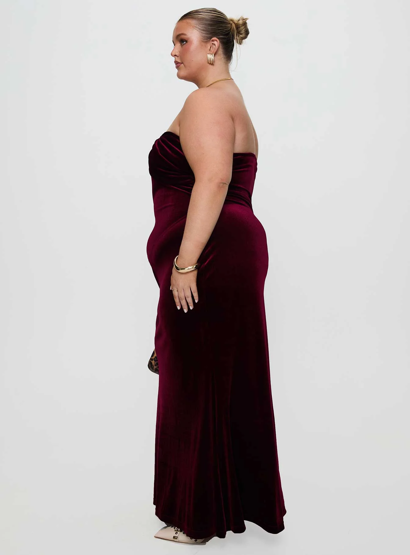 Irena Strapless Maxi Dress Burgundy Curve