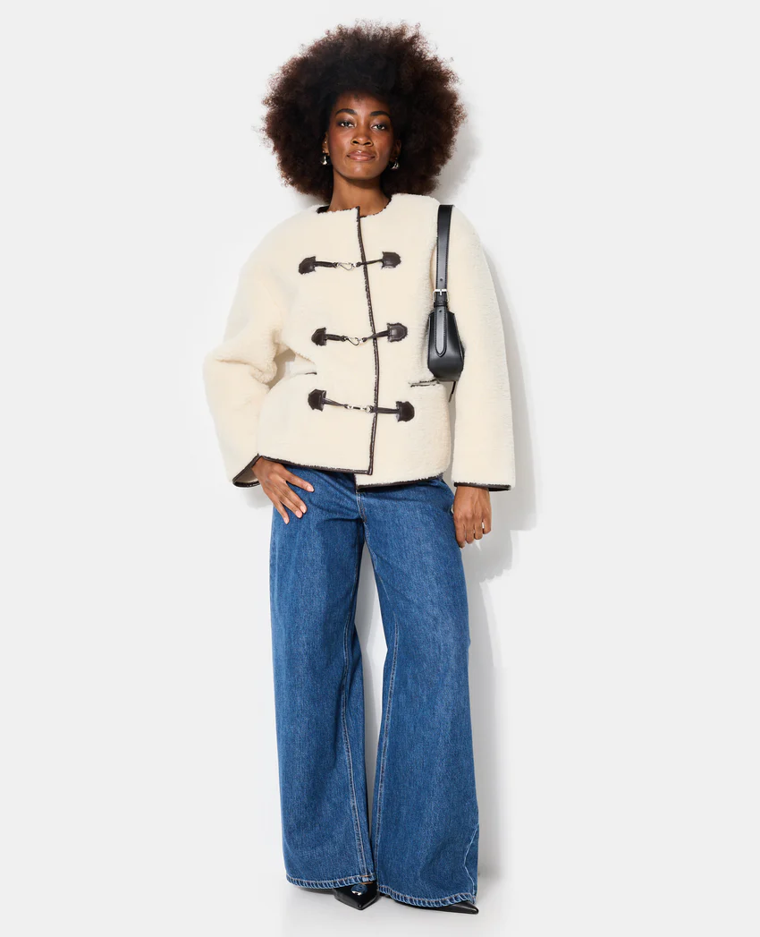 Pimkie Blouson droit en sherpa avec attaches mousqueton