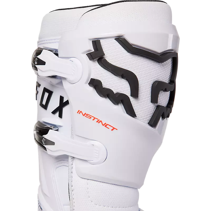 Instincts boots