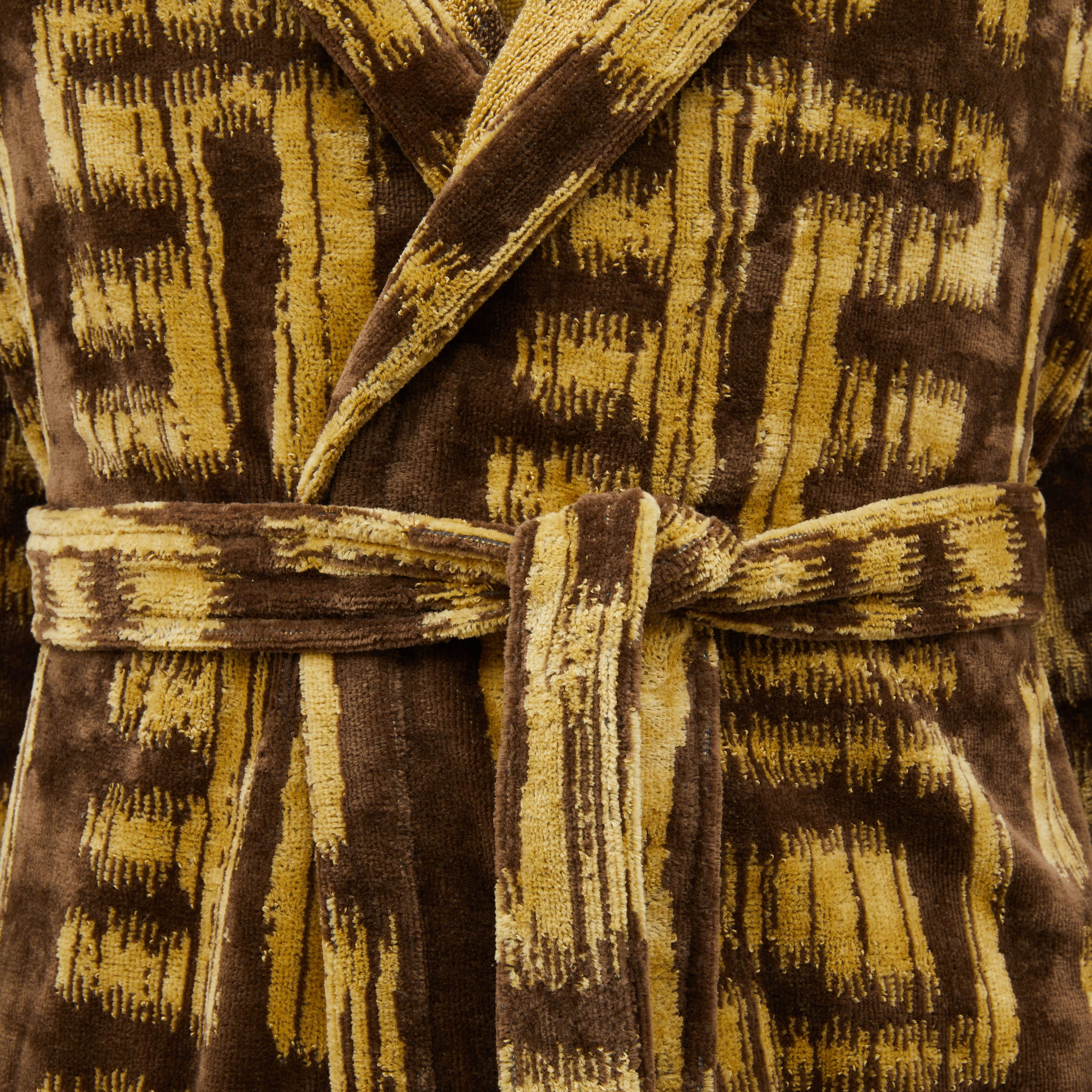 Accappatoio Con Cappuccio In Spugna Gazi Xxl Bruciato Carrara