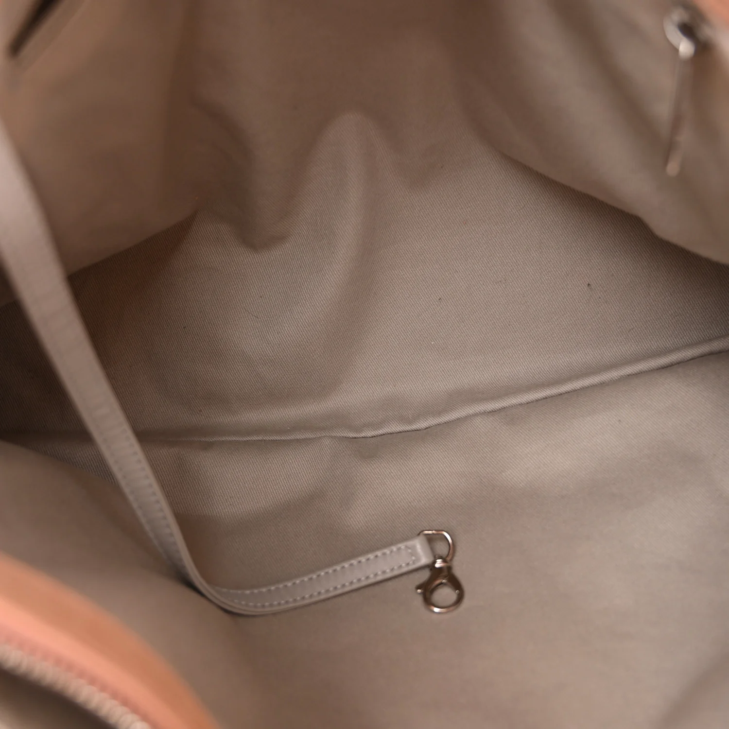 Iridescent Calfskin Large Sea Hit Tote Pink - Top Club