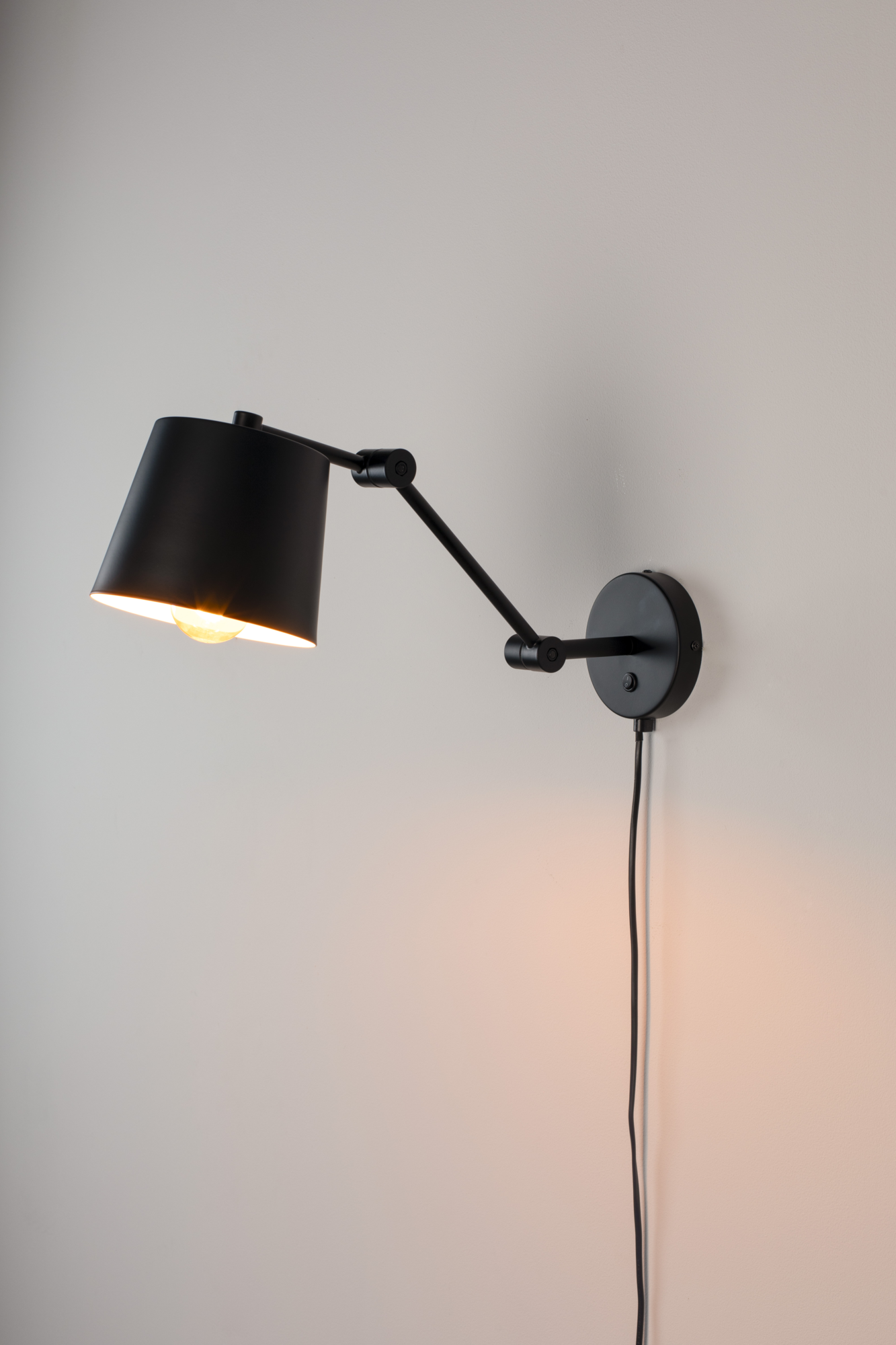 Wandlamp Hajo