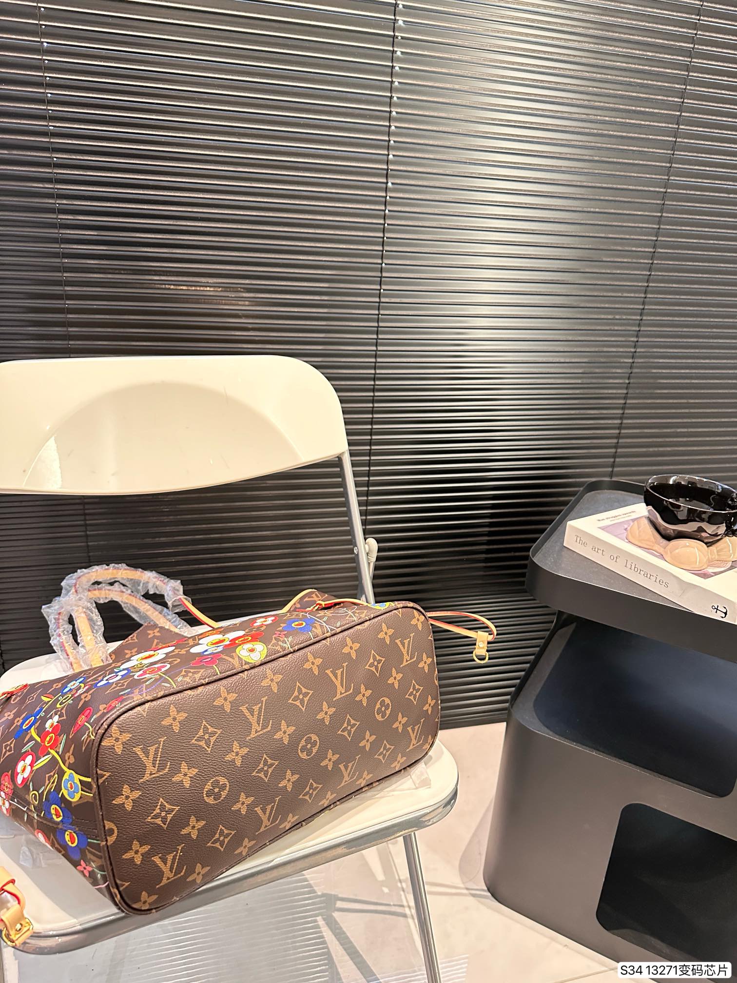 Louis new arrival tote bag size: 32*29 cm - Top Club