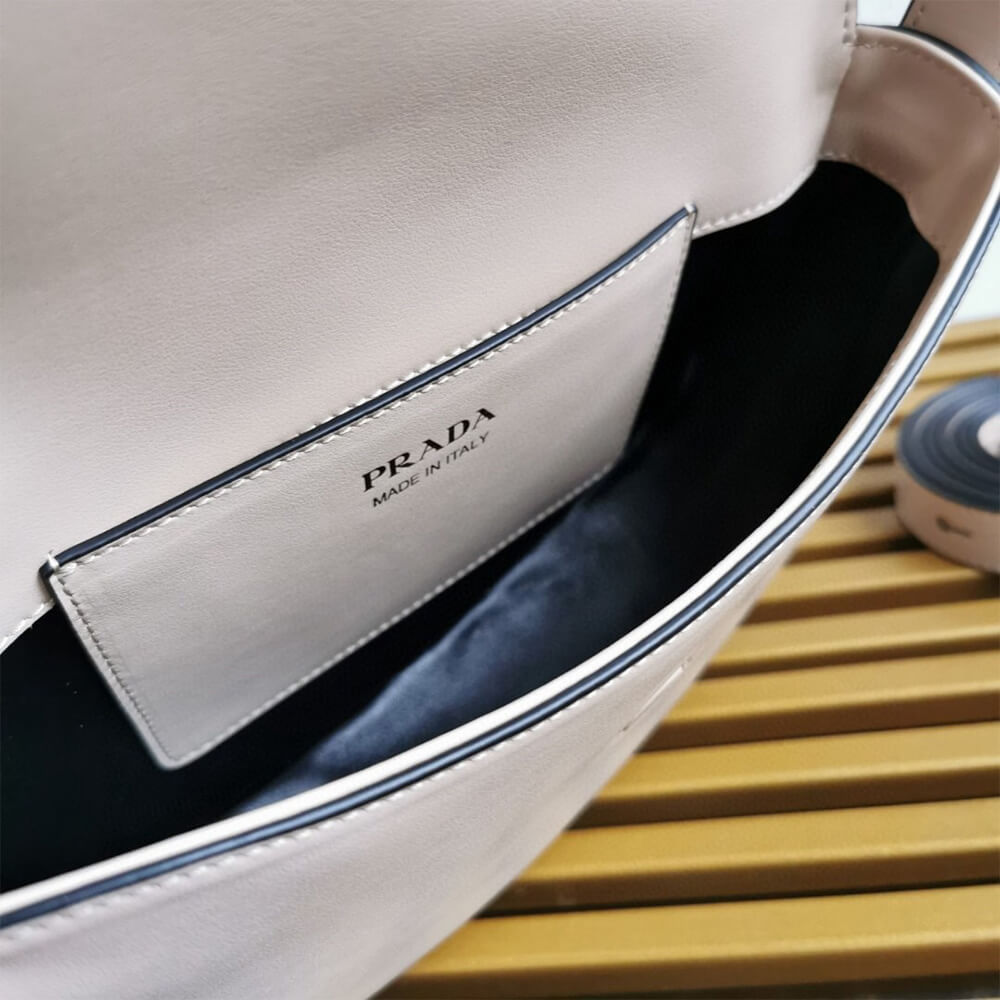 Prada Arque leather shoulder bag with flap - Top Club