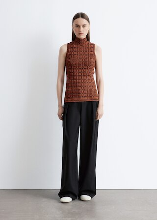 & Other Stories KNITTED SLEEVELESS TURTLENECK TOP