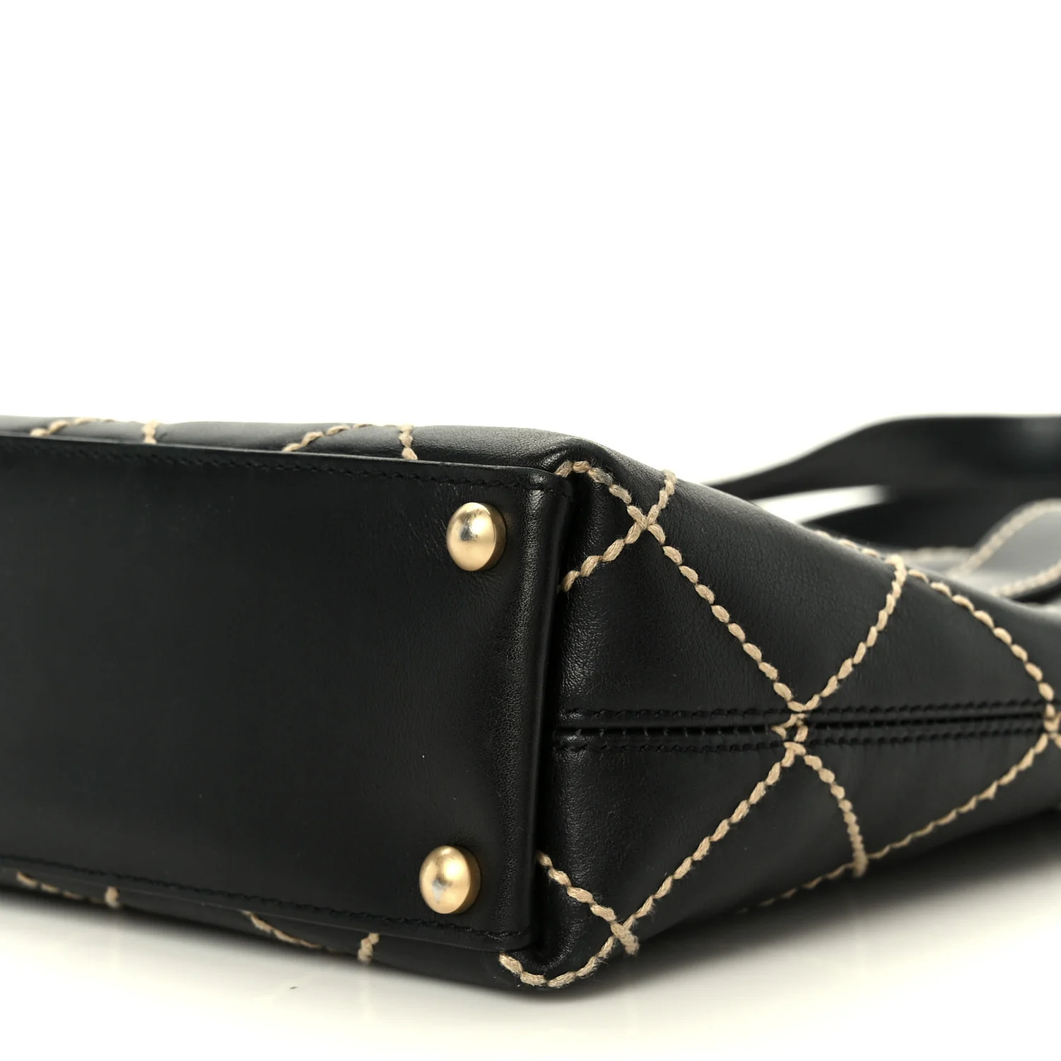 Calfskin Wild Stitch Tote Black - Top Club