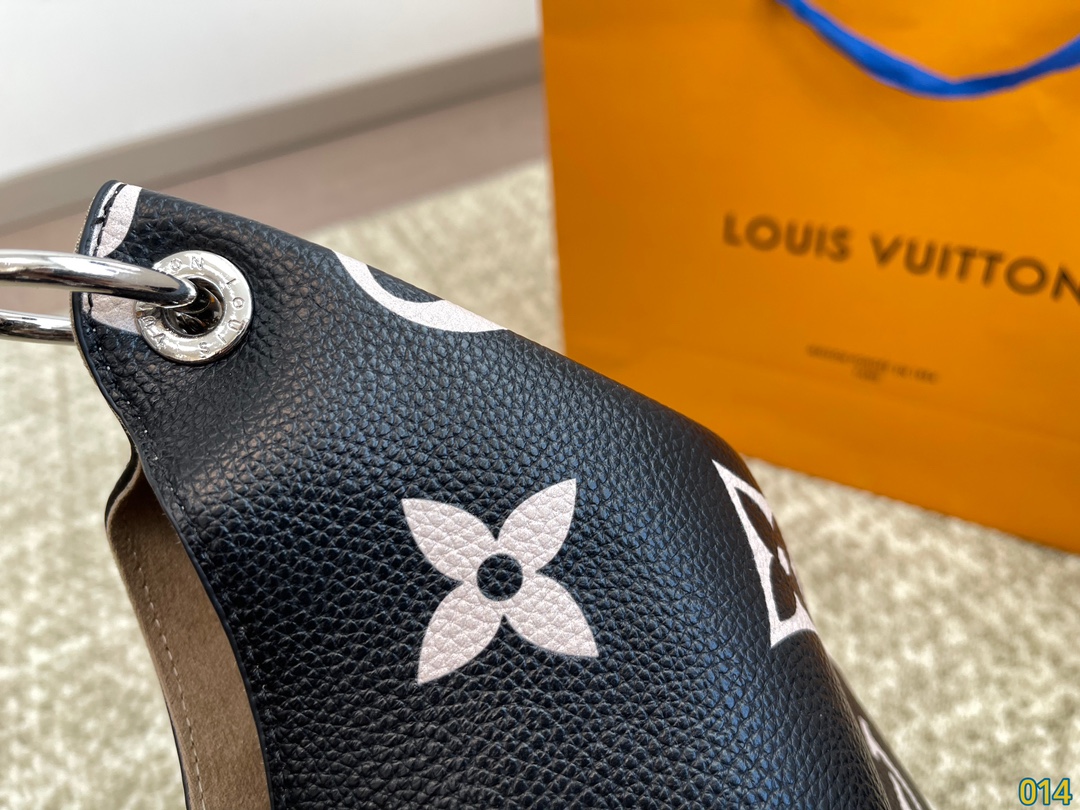 Louis new arrival tote bag size: 34 * 28 cm - Top Club