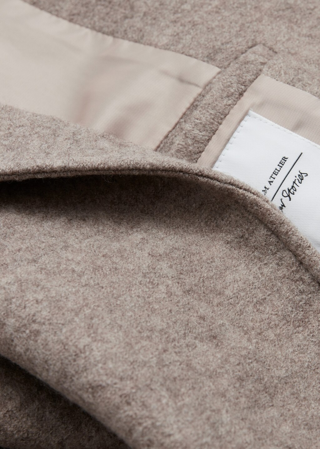 & Other Stories VOLUMINOUS BELTED WOOL COAT