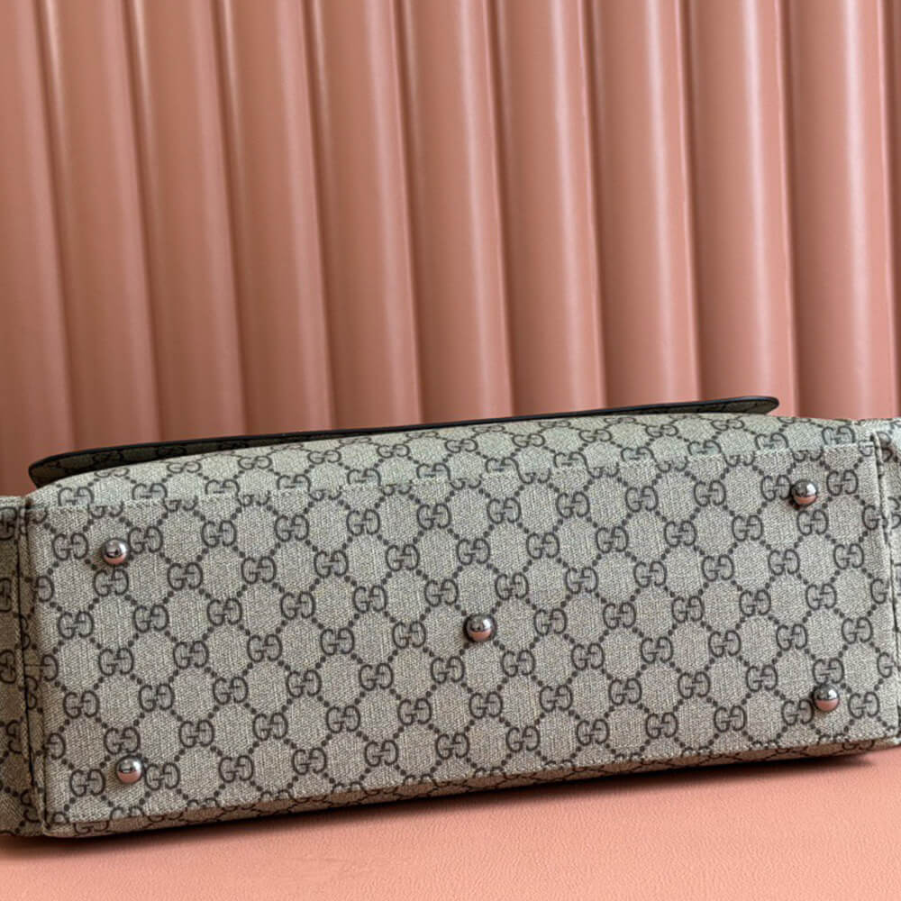 GUCCI GG Supreme Diaper Bag(HIGH-END GRADE) - Top Club