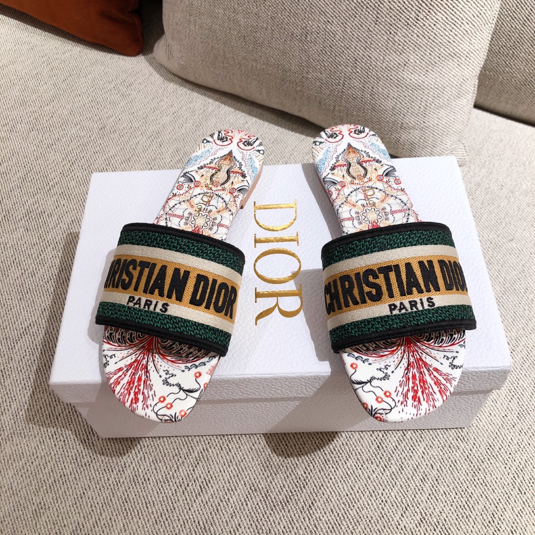 Dior DWAY SLIDE - Sneaker Replica Workshop