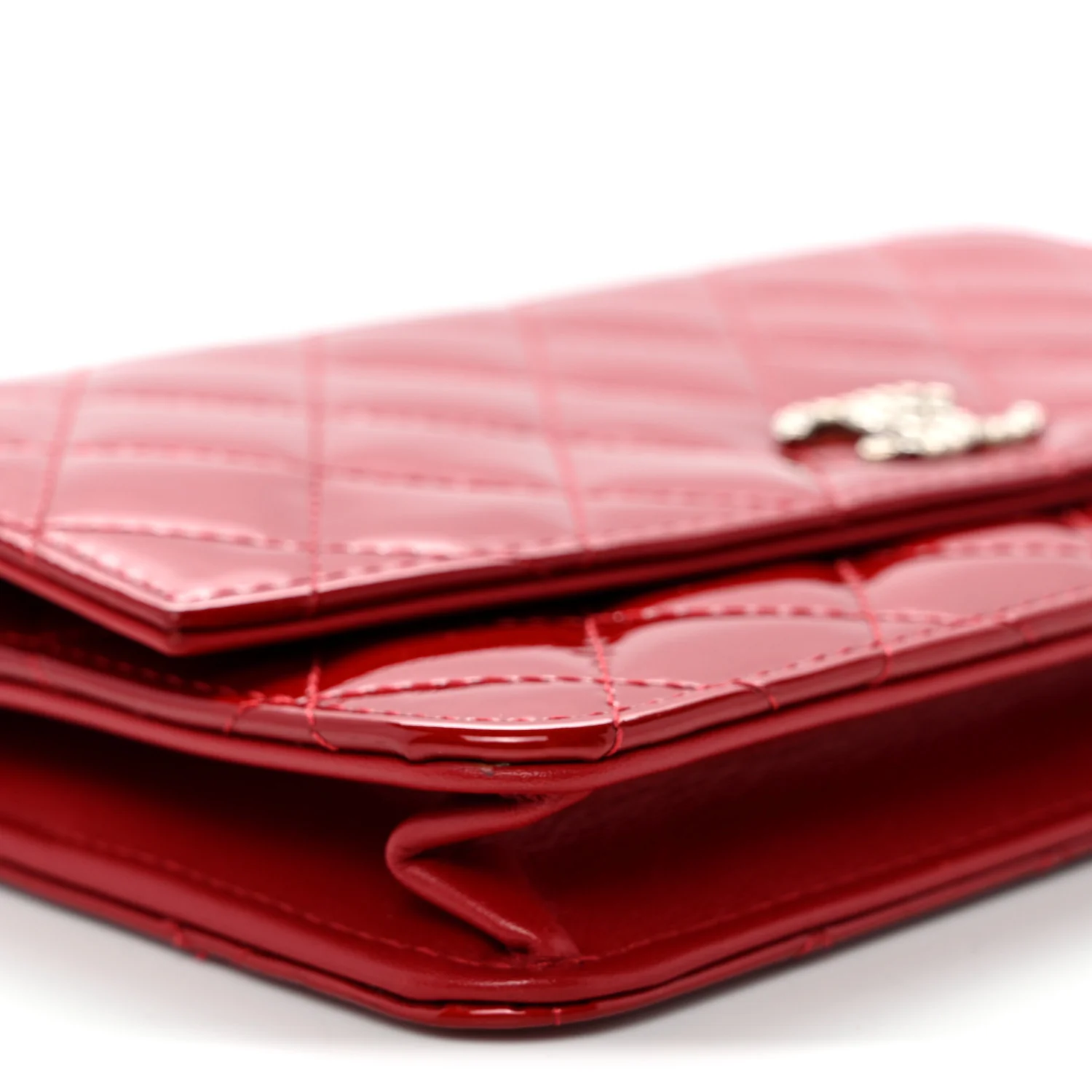 Patent Quilted Brilliant Wallet On Chain WOC Red - Top Club
