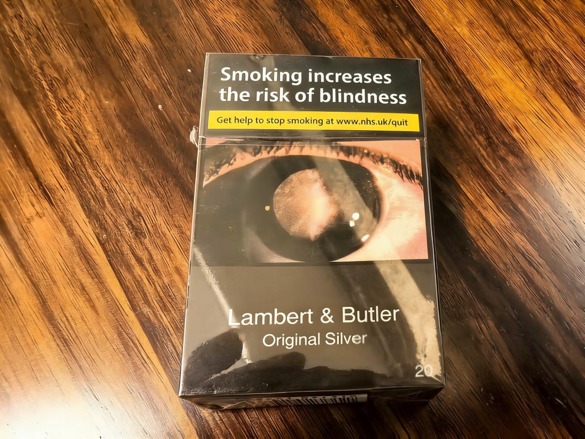 Lambert & Butler Original Silver 20s Cigarettes x 10 Packs /1 Carton - www.Smoke-UK.com