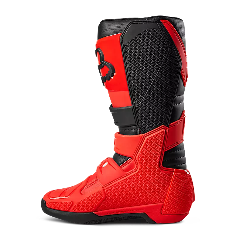 Complete boots