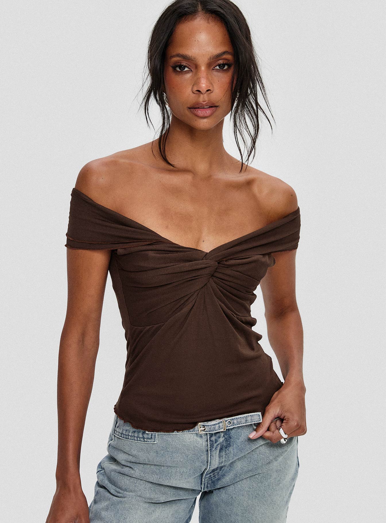 Suspiria Twist Off Shoulder Top Chocolate