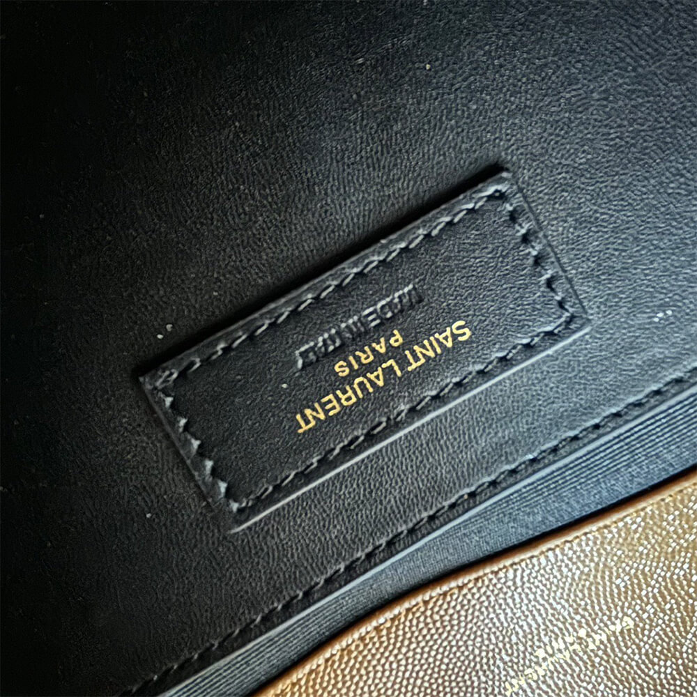 YSL envelope medium in grained leather - Top Club