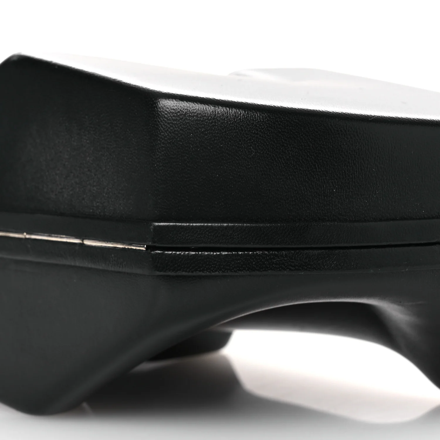 Calfskin G Chain Clutch Black - Top Club