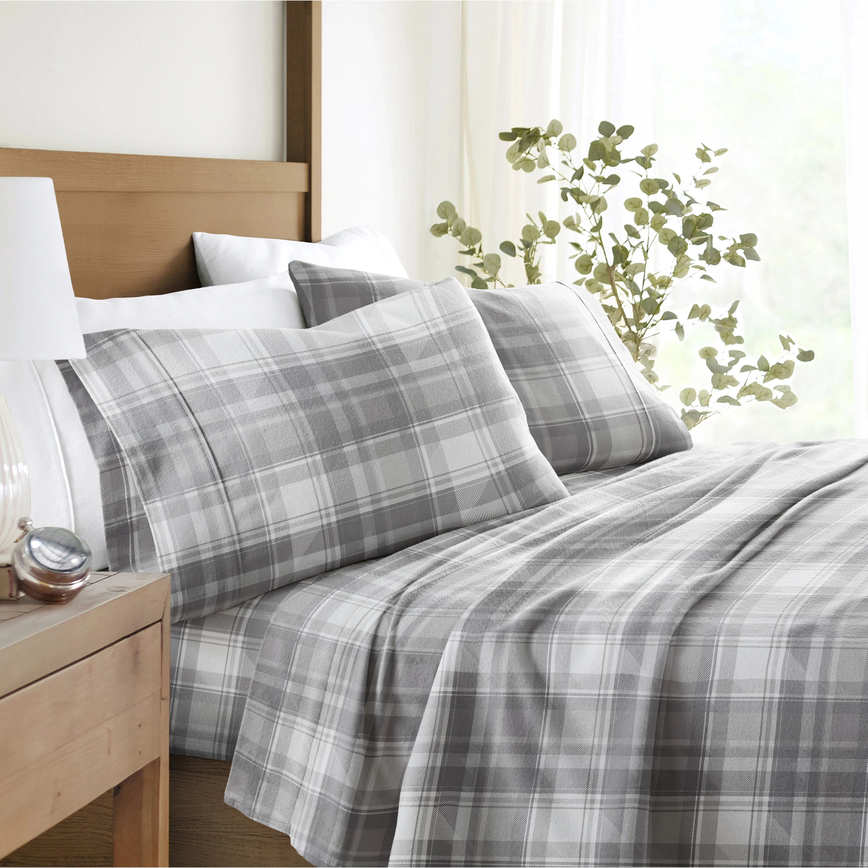 Plaid 4-Piece Flannel Sheet Set