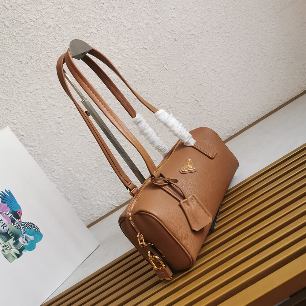 Prada Medium leather top-handle bag with padlock(high-end grade) - Top Club