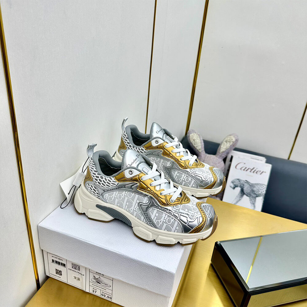 Christian Dior Vibe Sneaker - Top Club
