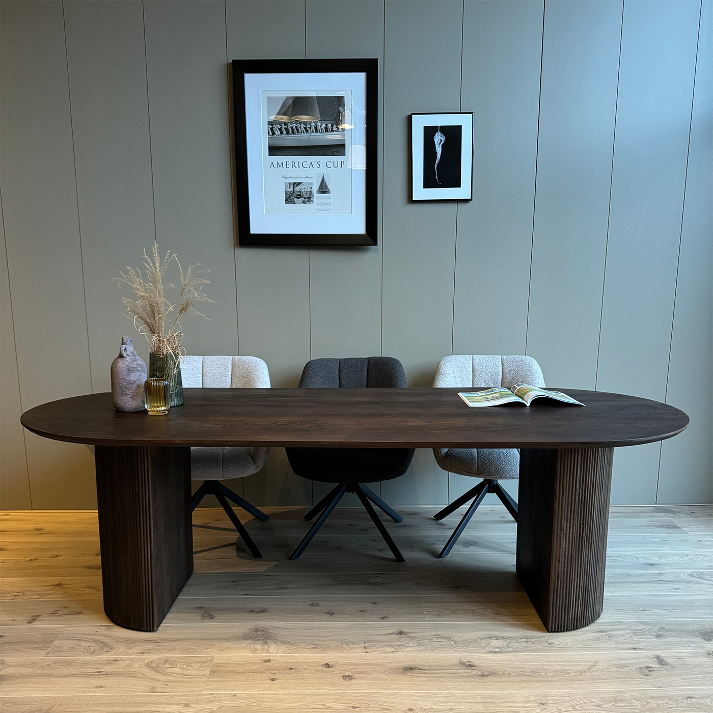 Old Inn wonen eetkamertafel Luca bruin ovaal- 240 cm