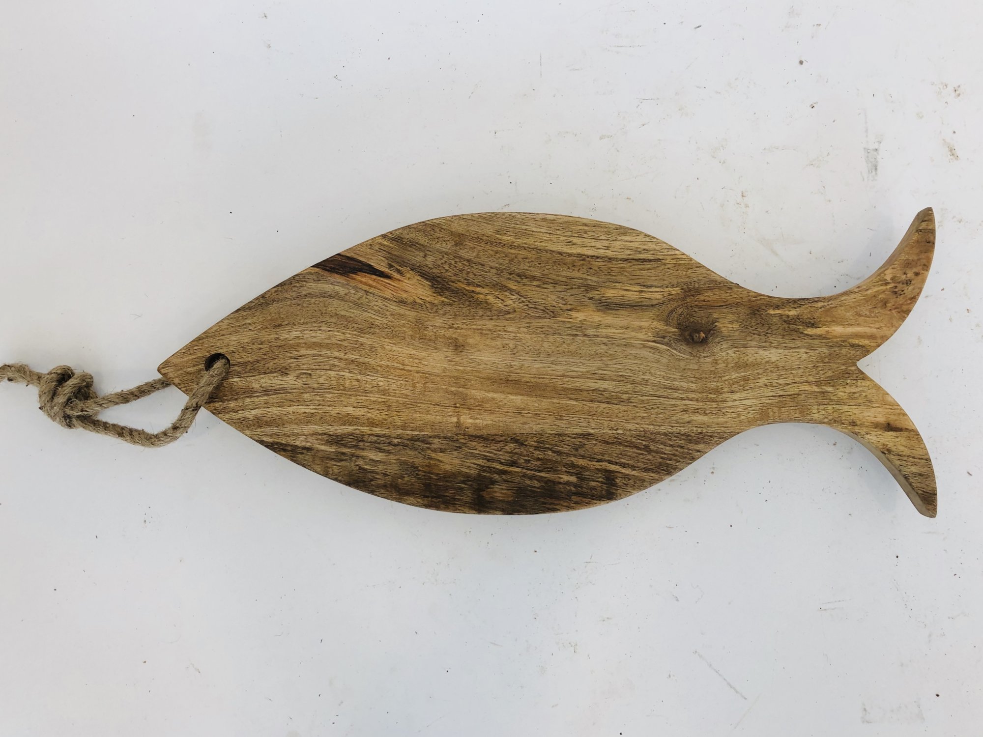 wooden fish cuttingboard 50x36cm